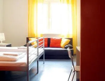 Хостел Happy Bed Берлин